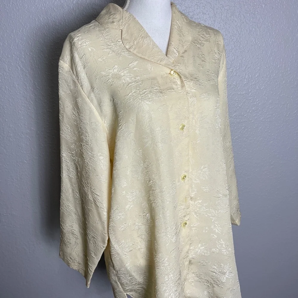 Victoria Secret Sleep Shirt Button‎ Down